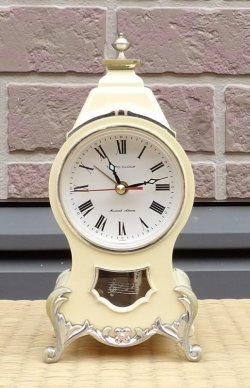 画像1: 東京時計・昭和４０年代オルゴール付き【五木の子守歌】置き時計・小型サイズ