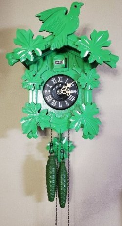 画像1: 手塚・鳩時計・昭和中期の機械式・鮮やかなグリーン仕様