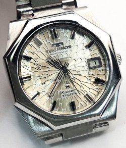 画像1:  テクノス・カイザー・タイゴン・立体感のあるアートダイヤル・９面カットガラス・スイス製紳士用自動巻き・１９７０年代