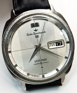 画像1: 独楽のマークの・初代セイコースポーツマチックファイブ・貴重品になりました。紳士自動巻き・【１９６３年・昭和３８年・７月生まれ】