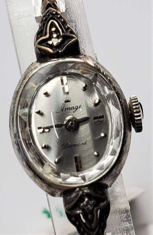 スイス製婦人用手巻【イメージ】・内面カットラスの、お洒落な時計・昭和40年代 - アンティーク時計専門店 時計屋なかの