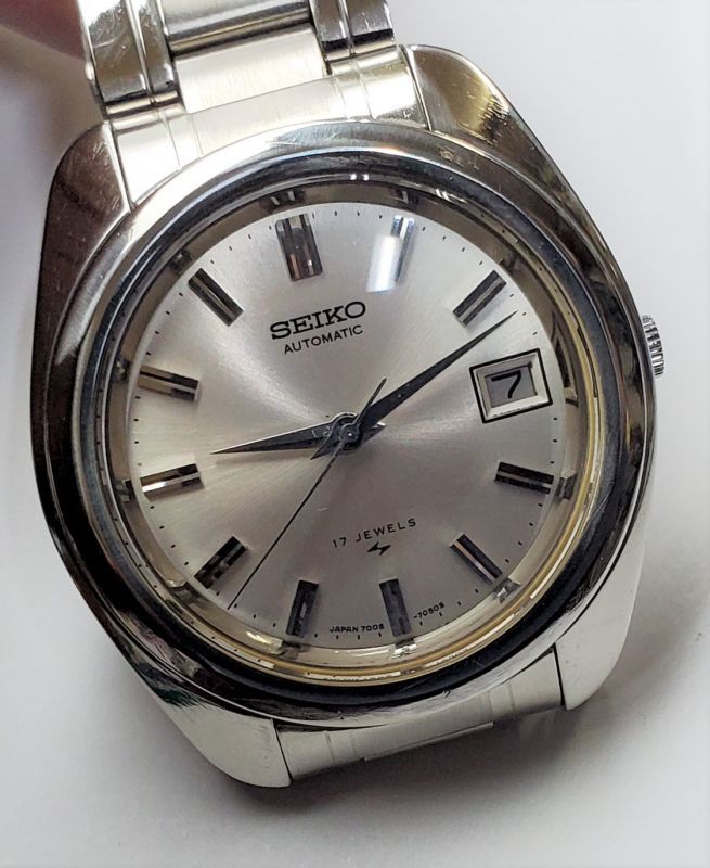 昭和レトロ 1960年代【SEIKO/セイコー】手巻きゼンマイ式卓上時計