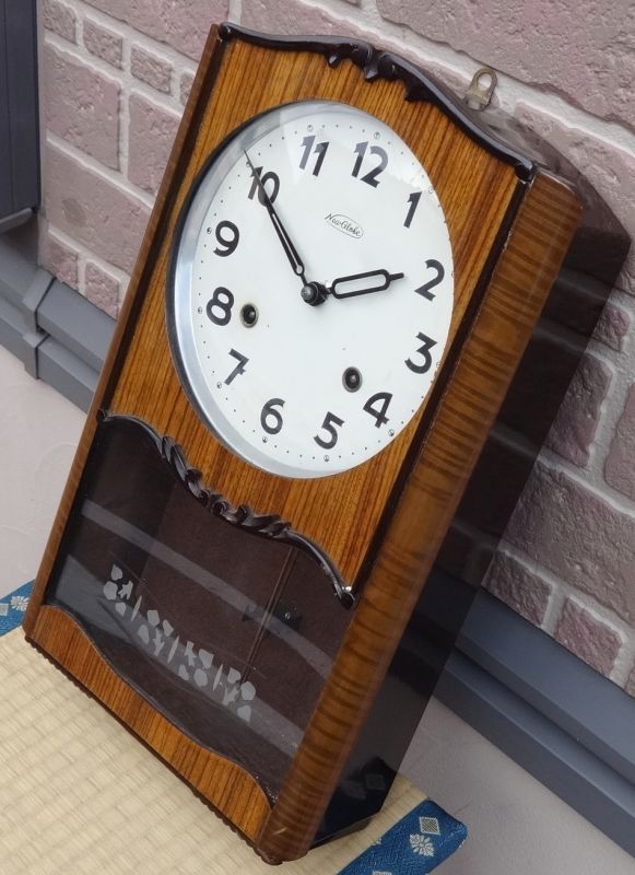 画像: ニューグローブ（国産）昭和３０年代・１週間巻き掛け時計