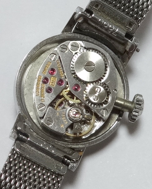 画像: ロンジン（スイス）１９６０年代婦人用手巻き・【小さくて丸いシンプルな時計】