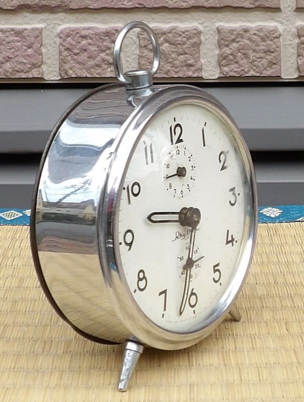 画像: リズム時計・丸型（懐かしのベル付）昭和３０年代・日巻き