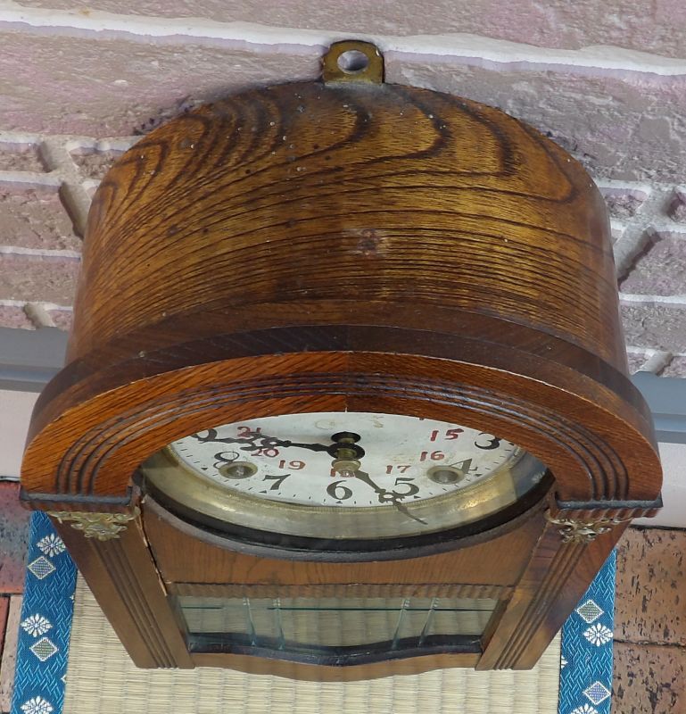 画像: 頭半丸型・昭和初期の八日まき掛時計（メーカー不明）うずまきボンボン