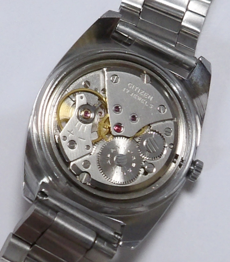 画像: シチズン・ホーマーデート・昭和４０年代の紳士用手巻き・シンプルで小型な時計