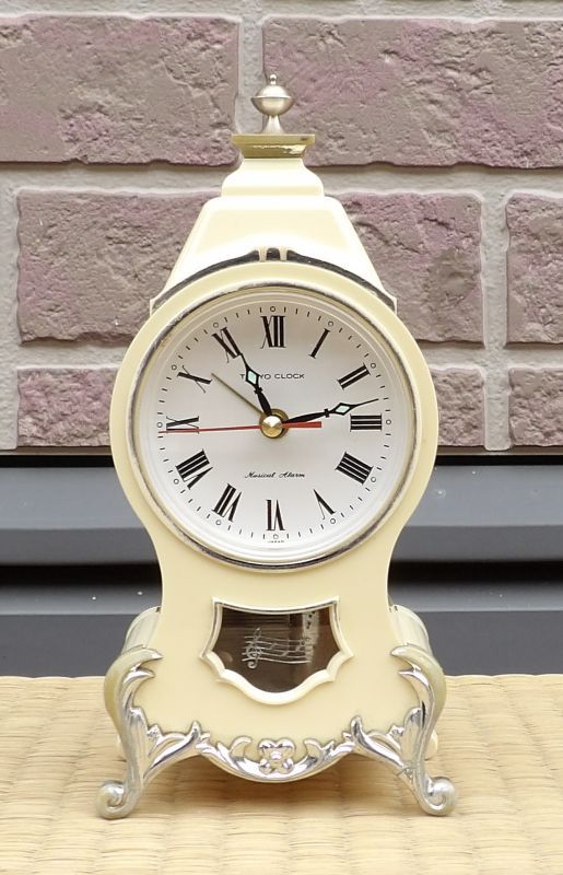 画像1: 東京時計・昭和４０年代オルゴール付き【五木の子守歌】置き時計・小型サイズ