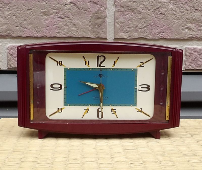 画像1: 東京時計・昭和30年代ベル付き手巻き・小豆色（ワインレッド）のケースがお洒落