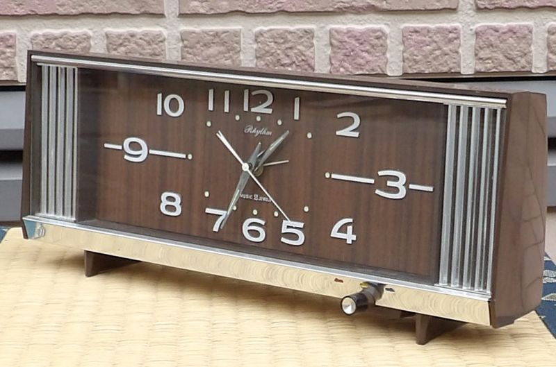 画像: リズム時計・オルゴール付（月光の曲）・昭和４０年代手巻