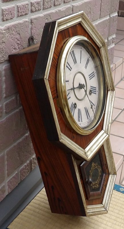 画像: アンソニア【USA】八角・ショートドロップ・明治期の掛時計・金彩が綺麗