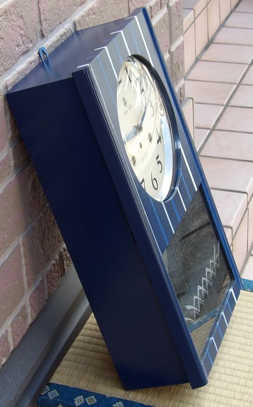 画像: 愛知時計・松阪木綿柄・昭和40年代一ヶ月巻き掛時計・リペイントケース、世界に一つ。