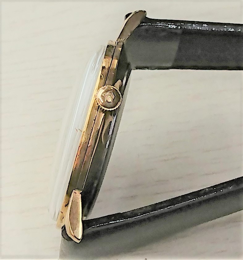 画像: タカノ・スーパー・幻の時計と言われる昭和３０年代紳士手巻・モザイク柄の変わり文字板