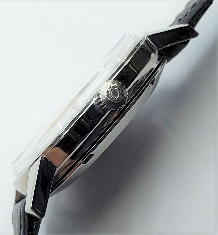 画像: オメガ・シーマスター（スイス）・１９６０年代紳士自動巻き・直径３４ミリの、やや小型