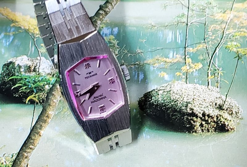 テクノス スイス製 手巻き 腕時計