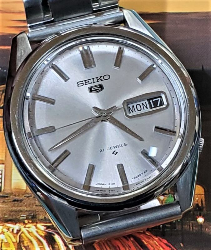 SEIKO 純正 61セイコーファイブ DX 風防R φ33.05/61SEIKO Five deluxe Watch glass 6119-8230/8250 (330T12AN