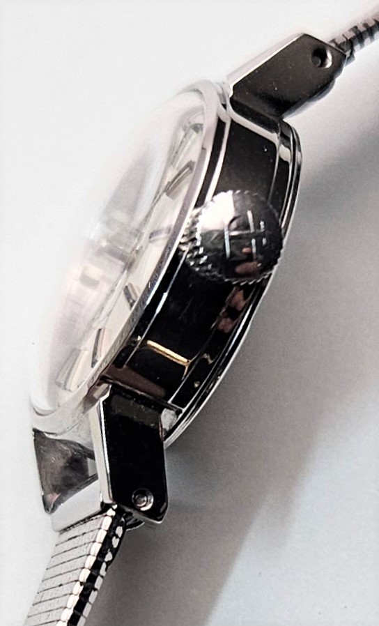 画像: チソット（ティソ）・スイスの名門・婦人用手巻・小ぶりで可愛い時計・１９６０年代