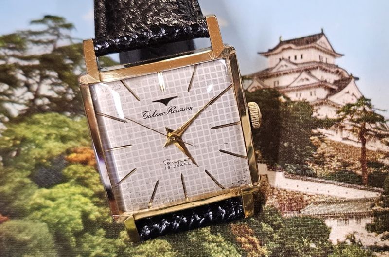 タカノ・スーパー・幻の時計と言われる紳士角型手巻・変わり文字板 