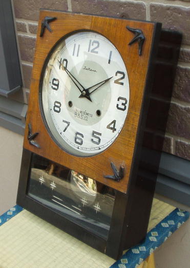 画像: TAKANO貫禄のある角型時計